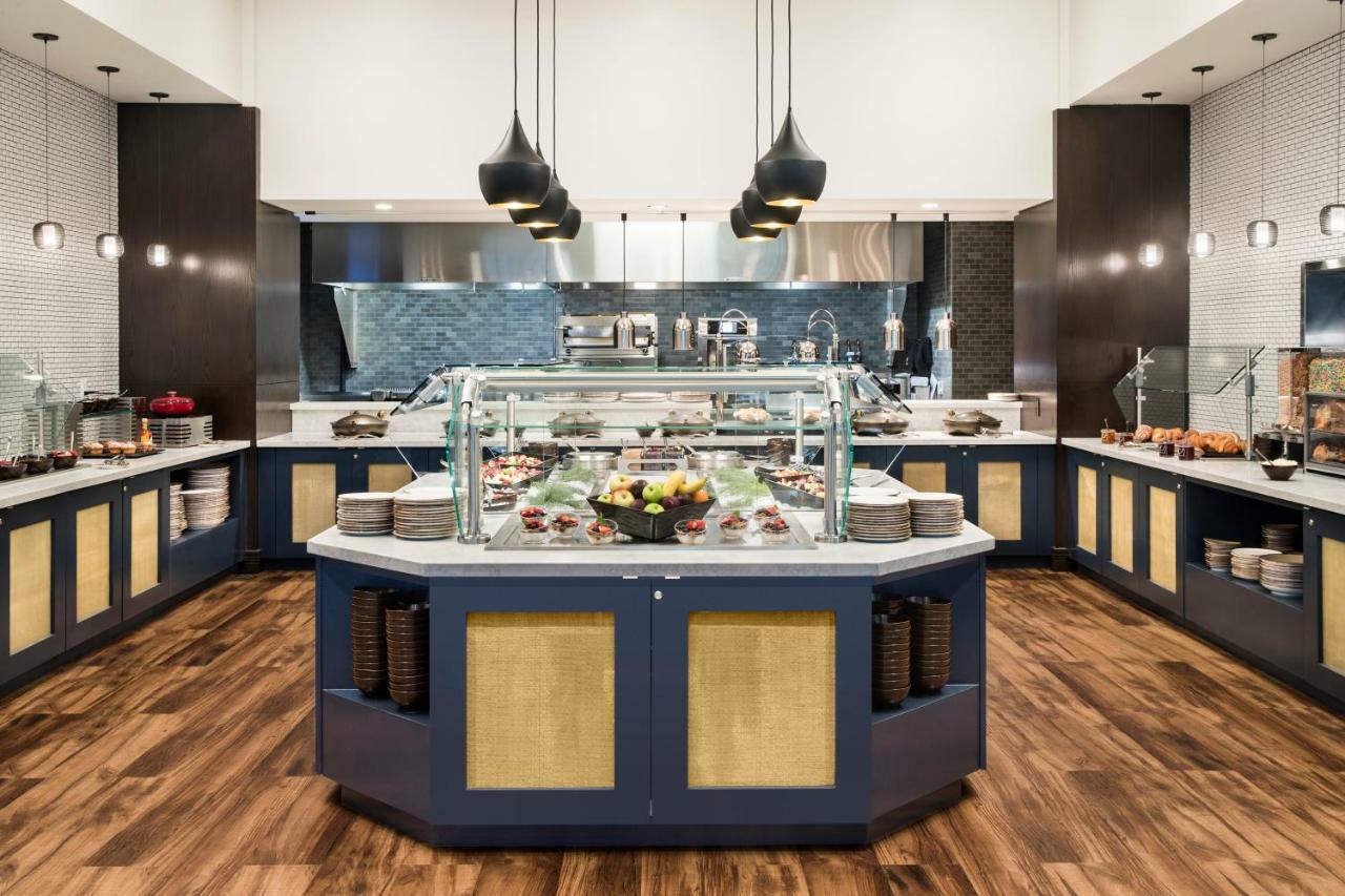 Texas A&M Hotel And Conference Center College Station Esterno foto