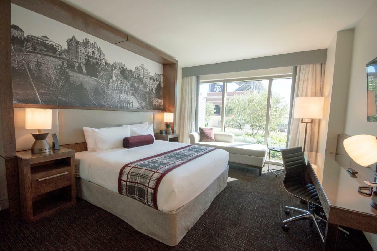 Texas A&M Hotel And Conference Center College Station Esterno foto
