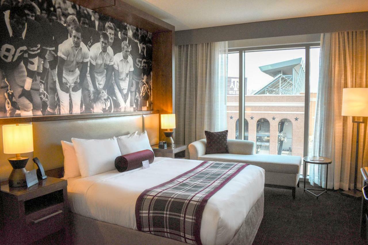 Texas A&M Hotel And Conference Center College Station Esterno foto